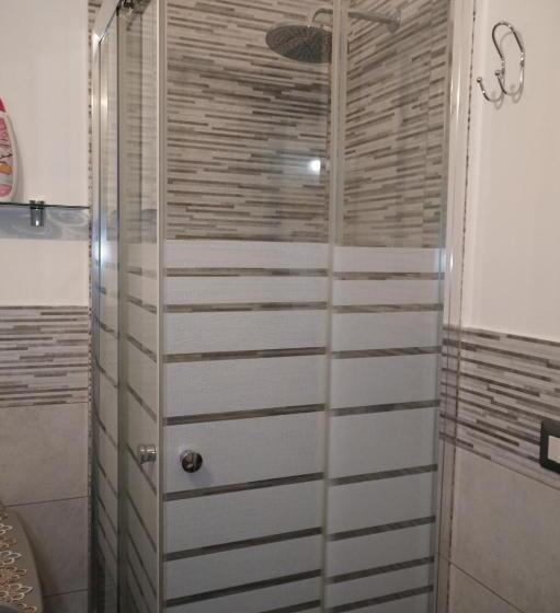 غرفة قياسية, B&b Porta Garibaldi