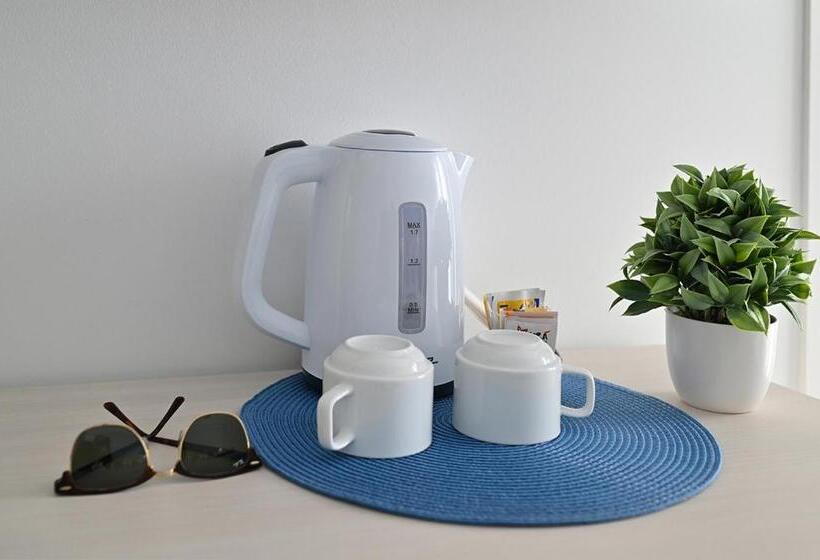 غرفة قياسية رباعية مزودة بشُرفة, Dimora Del Corso