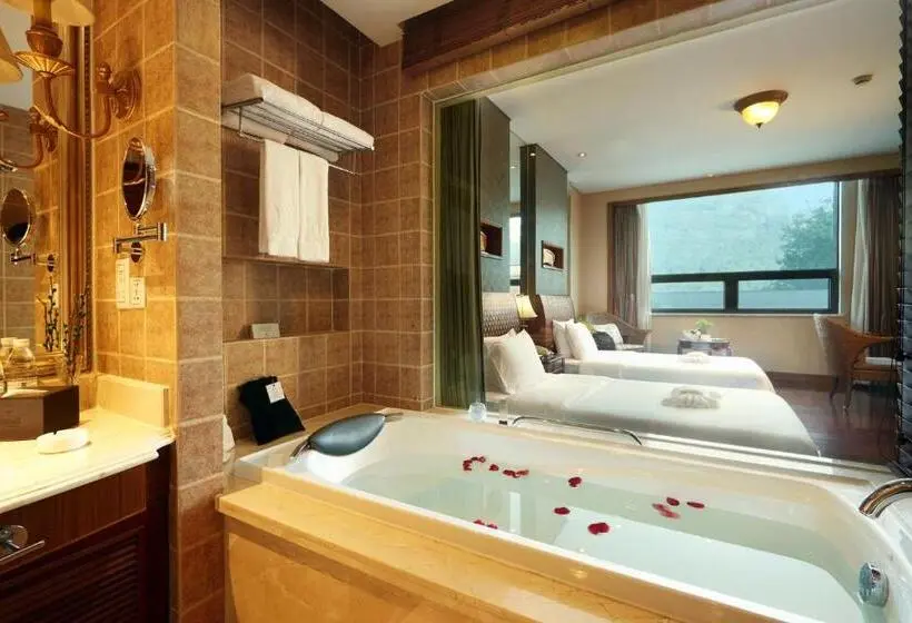 マウンテンビューデラックスルーム, C&d Resort,wuyi Mountain