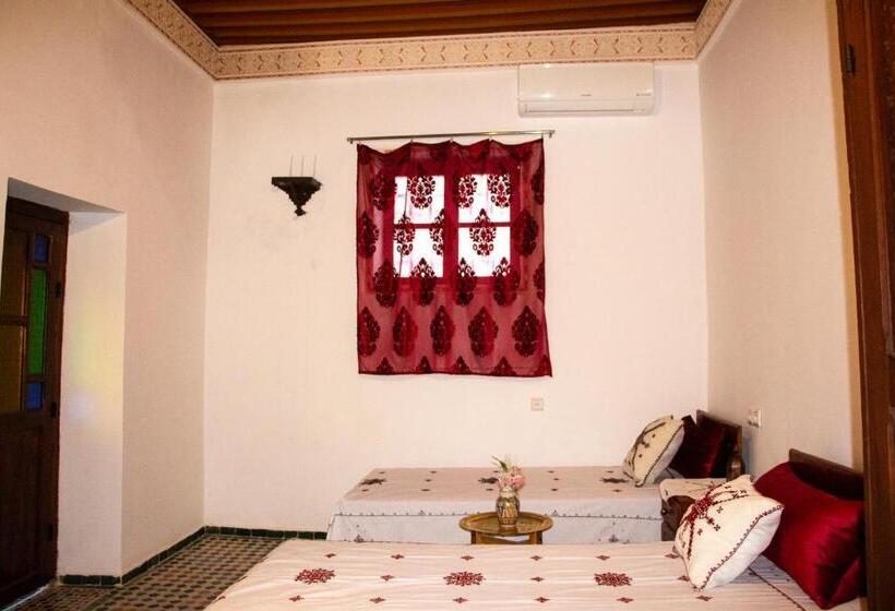 سوییت خانوادگی, Riad Dar Senhaji