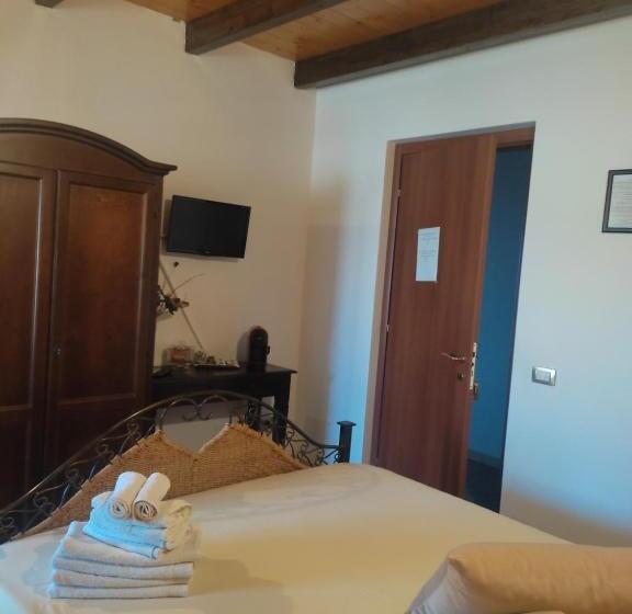 Номер Deluxe с Балконом, Room & Relax Eleinad