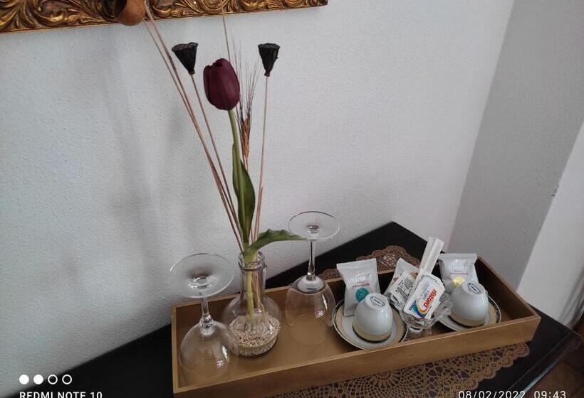 Номер Стандарт Трехместный, Room & Relax Eleinad