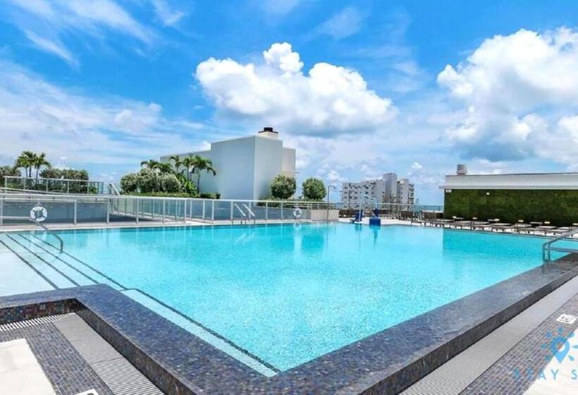 １ベッドルームハウス, Worth Traveling Rooftop Pool   Hollywood Beach   Gym