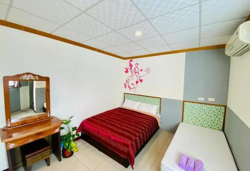 اتاق استاندارد, Sunmoonlake Sunflower House