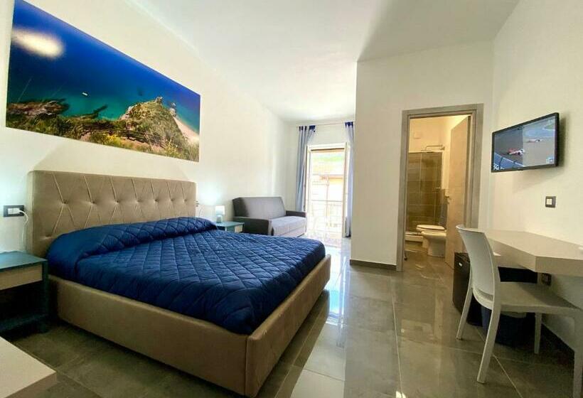 Номер Стандарт Трехместный, B&b Del Corso