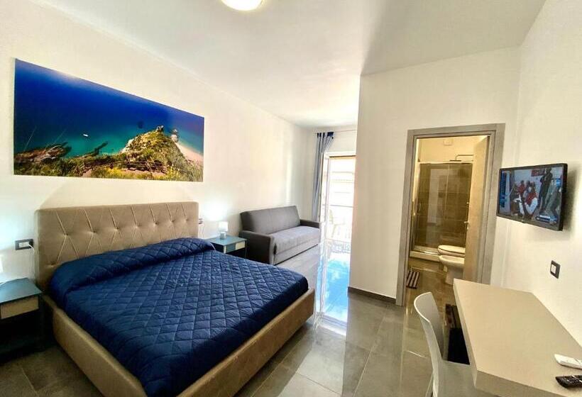 Номер Стандарт Трехместный, B&b Del Corso