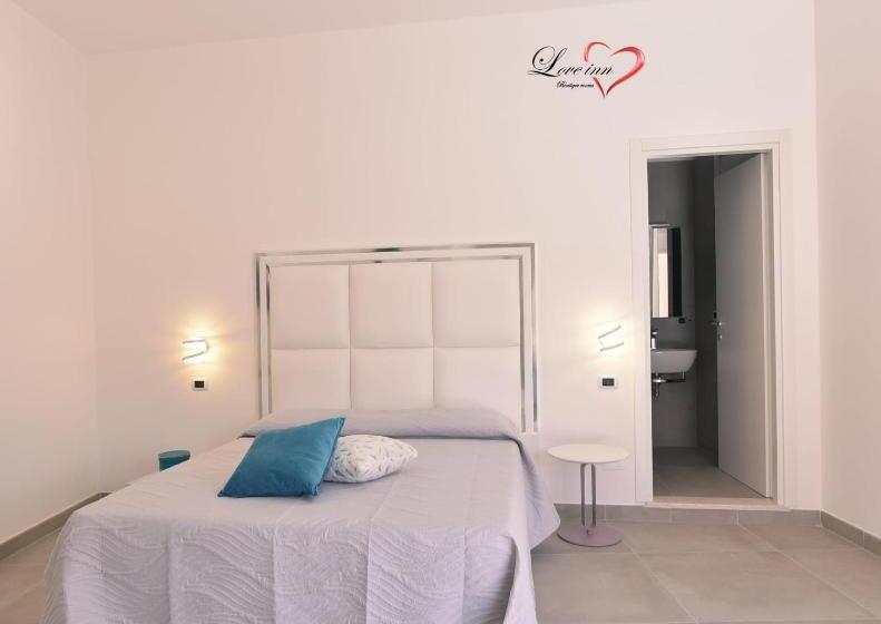 Номер Deluxe, Love Inn