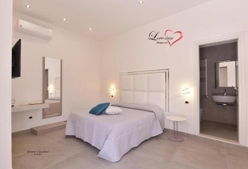 Номер Deluxe, Love Inn