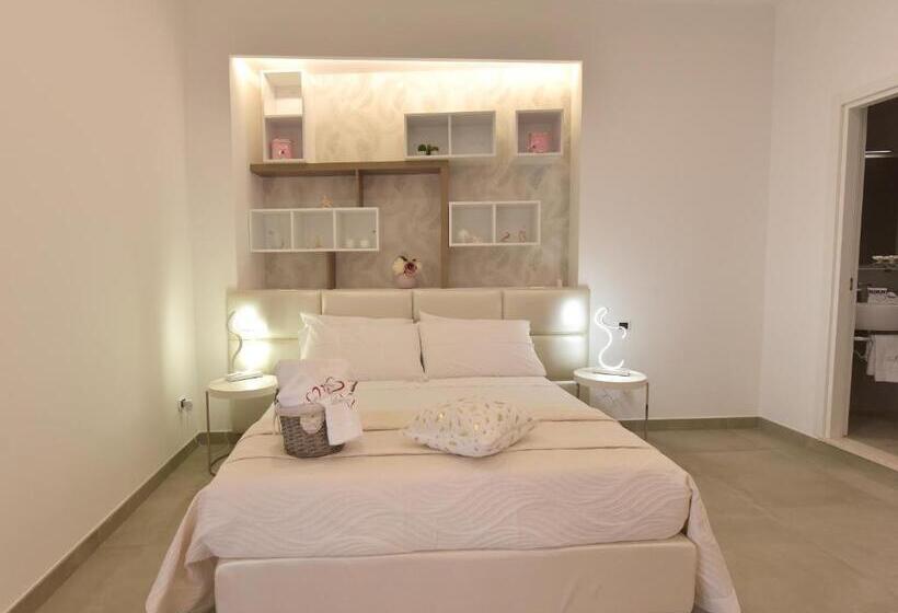 Четырехместный Номер Superior, Love Inn