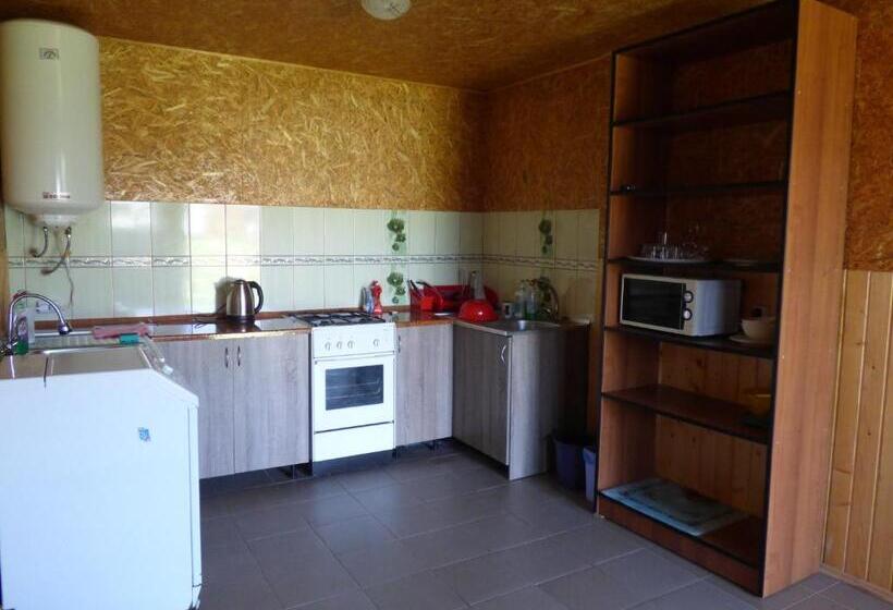 اتاق سوپریور, приватна садиба у оксани