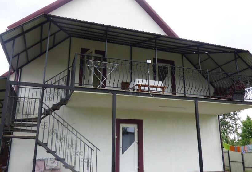 آپارتمان 1 خوابه با تراس, приватна садиба у оксани