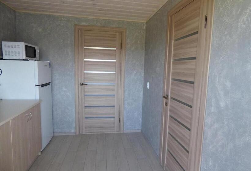 آپارتمان سوپریور 1 خوابه, приватна садиба у оксани