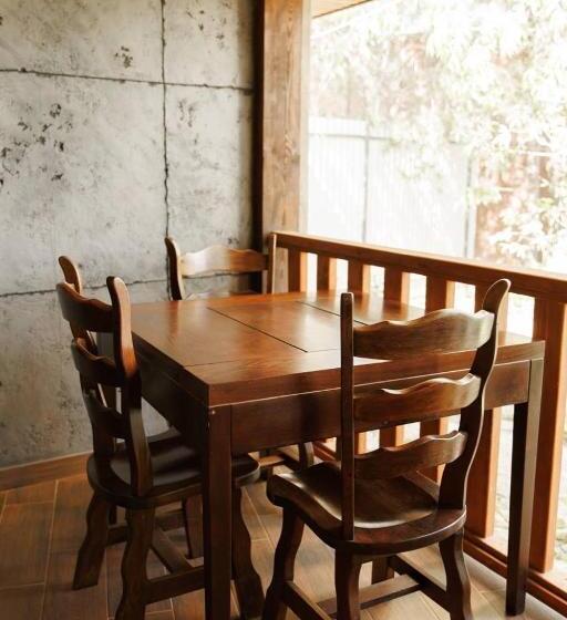 1间卧室的房子, готель ресторан колиба