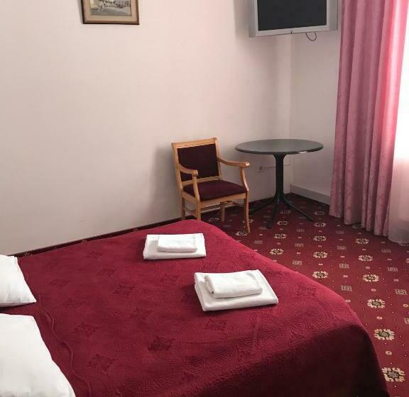 Quarto Deluxe, коломия готель