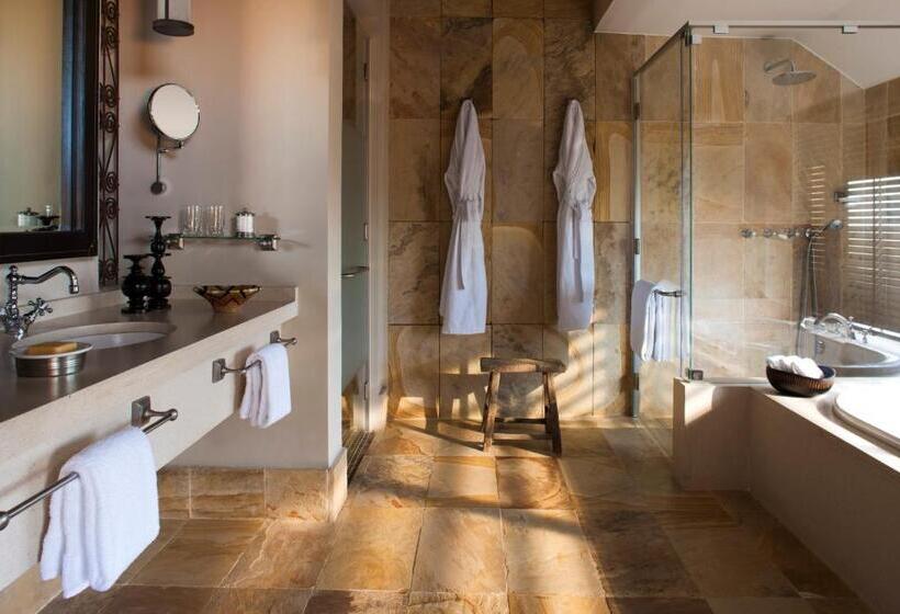 ‫فيلا غرفة نوم واحدة, Four Seasons Safari Lodge Serengeti