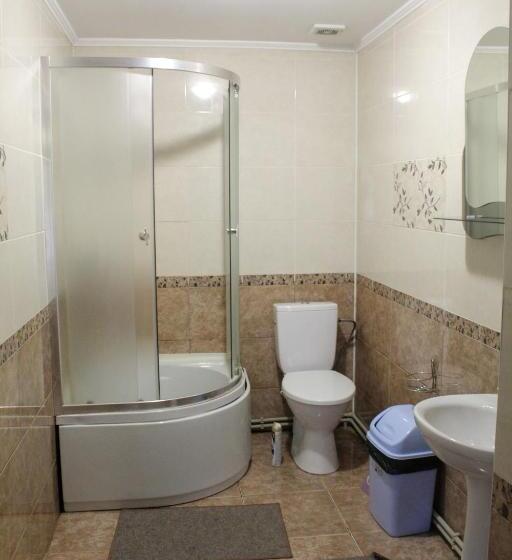 Номер Стандарт Трехместный, гостьовий дім у ані