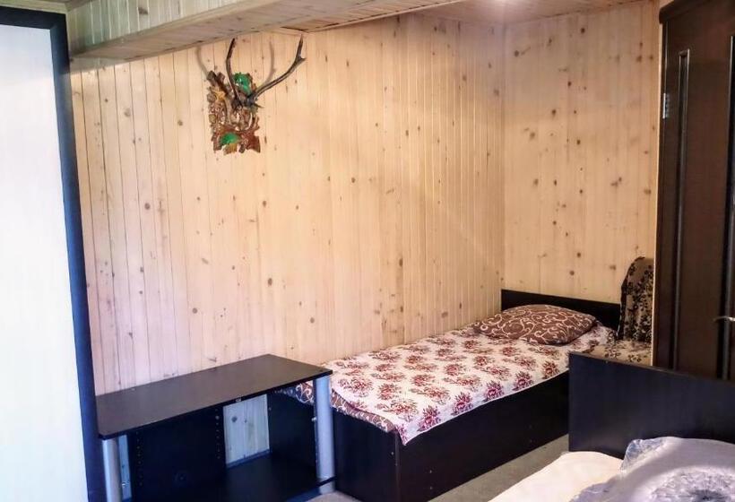 Четырехместный Номер Стандарт, гостьовий дім у ані