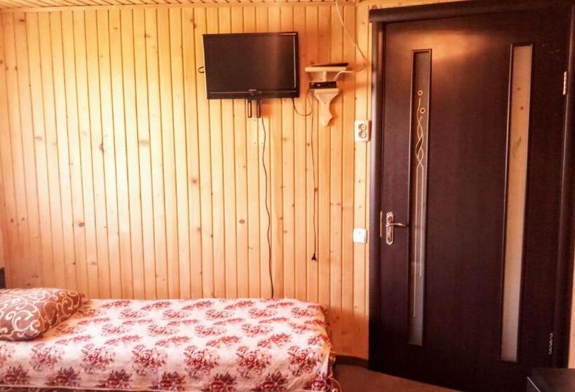 Четырехместный Номер Стандарт, гостьовий дім у ані