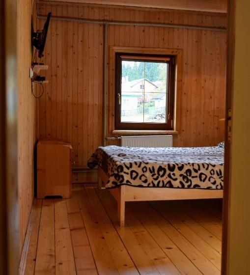 Дом 1 Спальня, гостьовий дім у ані