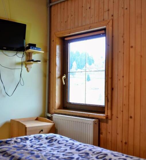 Дом 1 Спальня, гостьовий дім у ані