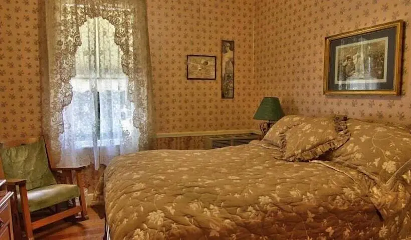 バス共有のスタンダードルーム, American River Inn