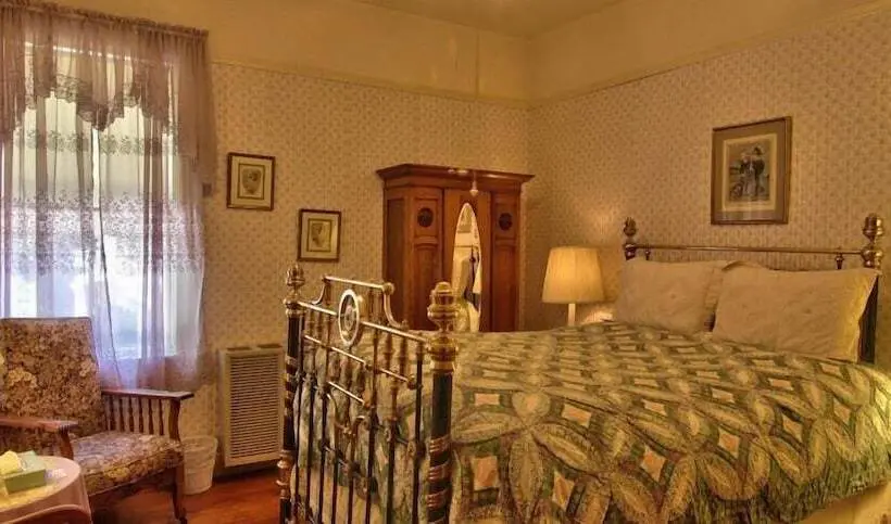 スタンダードルーム, American River Inn