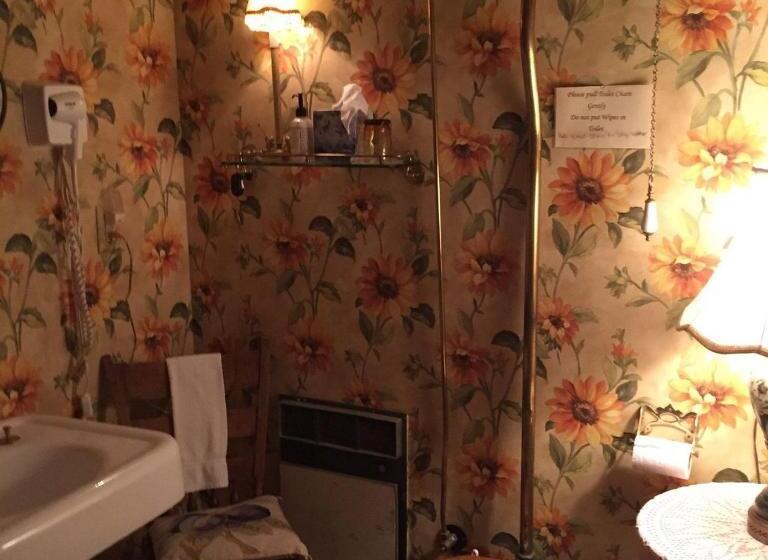 스탠다드 룸 공동 욕실, American River Inn