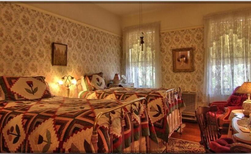标准间, American River Inn