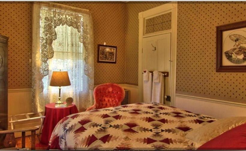 标准间, American River Inn