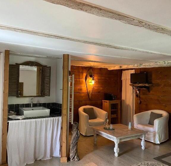 غرفة قياسية مطلّة علي الحديقة, La Perle De La Lauzière, Chambres D Hôtes