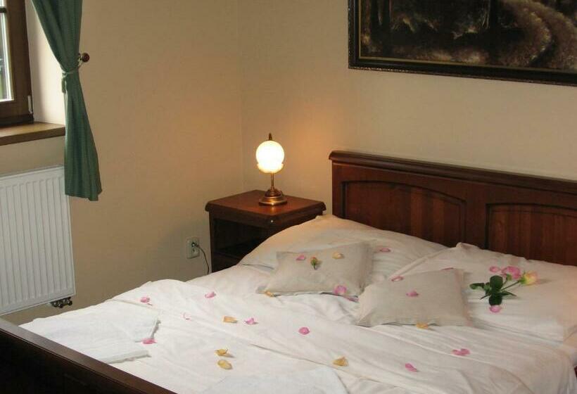 Standard Szoba, Lovecký Zámeček