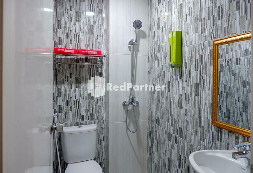 디럭스 룸, Rit S Garden At Citragrand Semarang Mitra Reddoorz