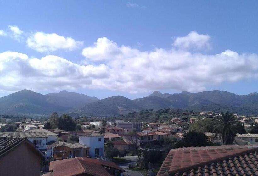 سوییت با چشمانداز دریا, B&b Florian