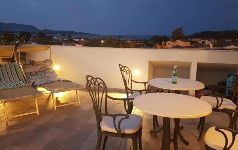 سوییت با چشمانداز دریا, B&b Florian