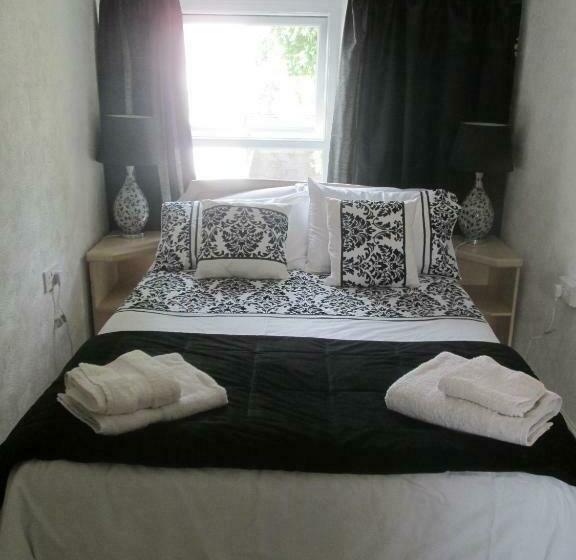 スタンダードルーム, The Hub At Abercrave