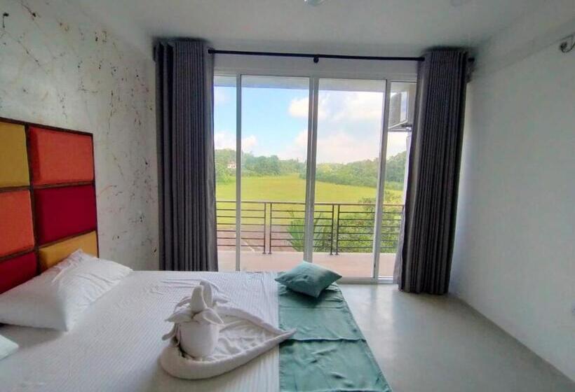 Номер Deluxe с Балконом, Green Edge Villa