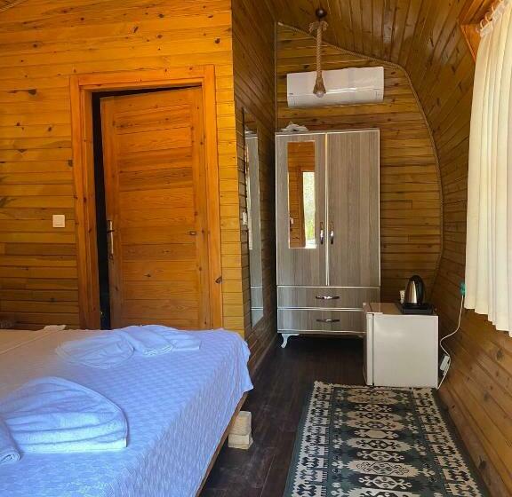 بانگلوی لوکس, Green Pine Bungalows & Beach Luxury Concept