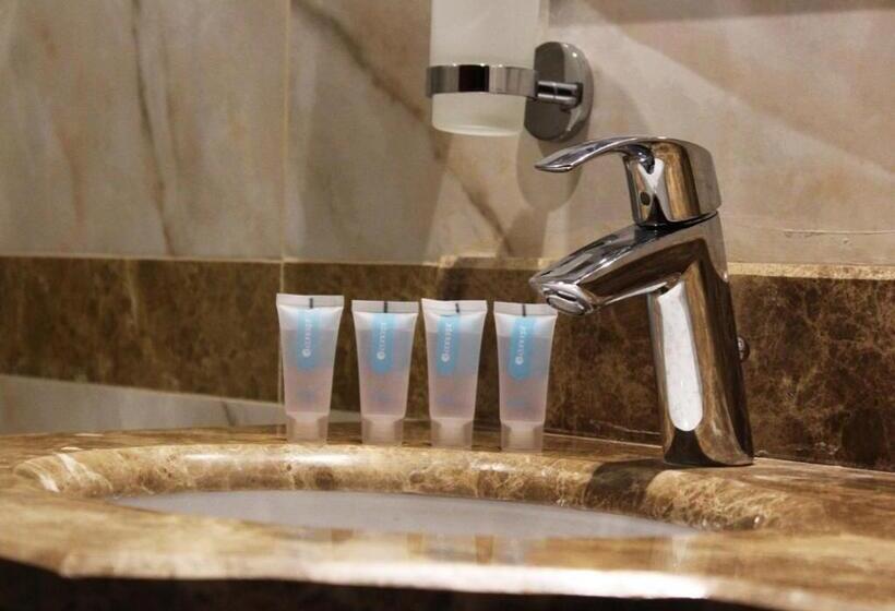 Camera Standard, Nasaem Aljoury فندق نسائم الجوري