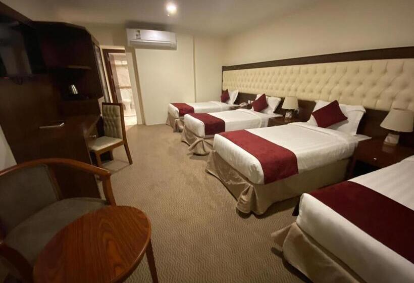 Camera Quadrupla Standard, Nasaem Aljoury فندق نسائم الجوري