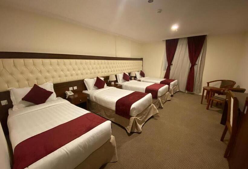 Camera Quadrupla Standard, Nasaem Aljoury فندق نسائم الجوري