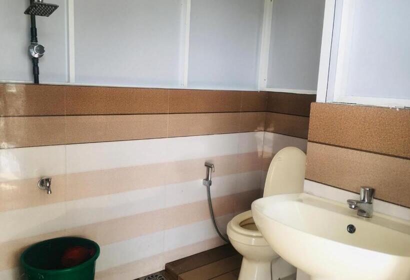 이코노미 룸, View City Point