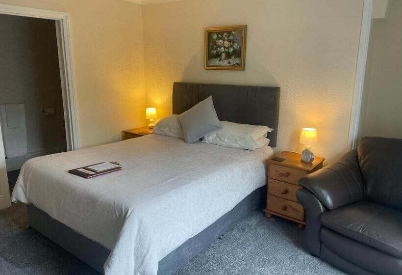 Quarto standart vista jardim, Bron Menai Guest House