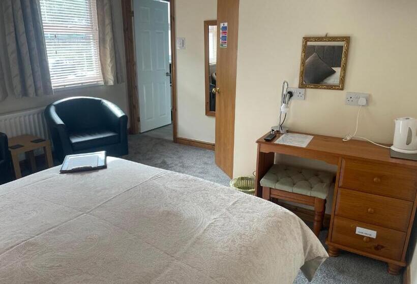 Quarto superior, Bron Menai Guest House