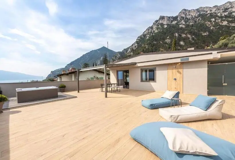 ペントハウスルーム, Evo Suites Apartments