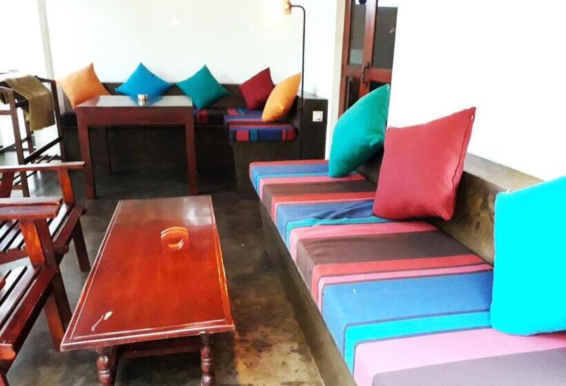 标准间带露台, Goyambokka Guesthouse