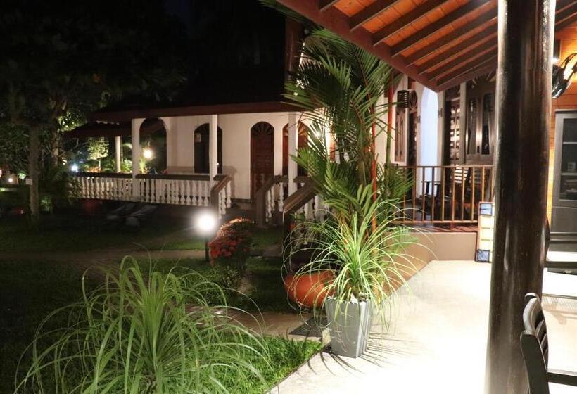 带阳台的豪华间, Goyambokka Guesthouse