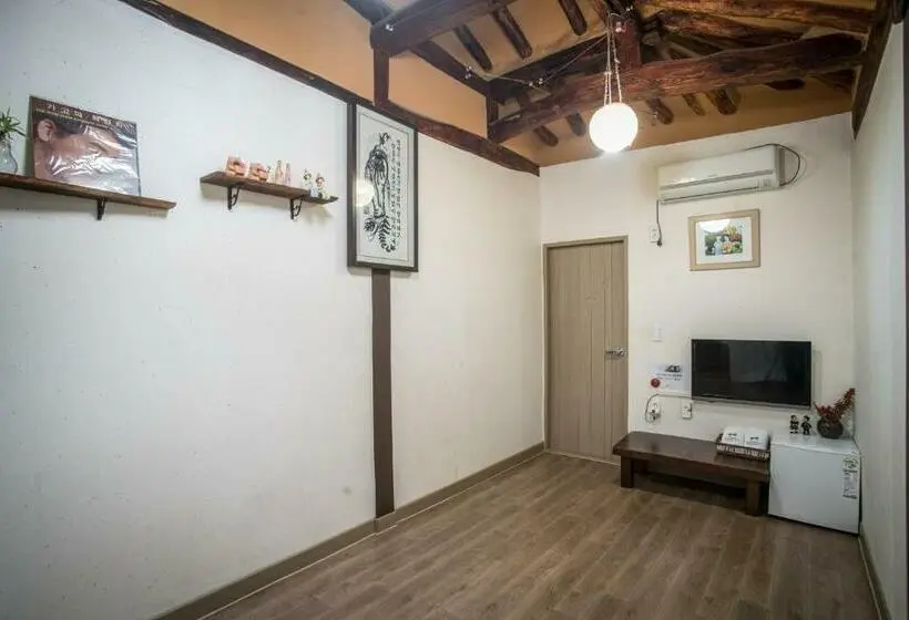 スタンダード４人部屋, Hanok Story Guesthouse