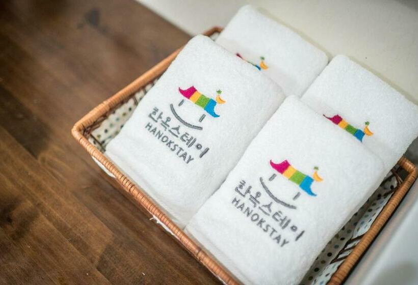 غرفة قياسية رباعية, Hanok Story Guesthouse