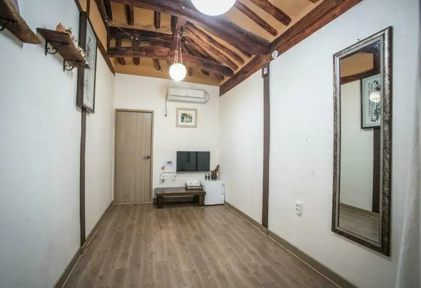 スタンダード４人部屋, Hanok Story Guesthouse