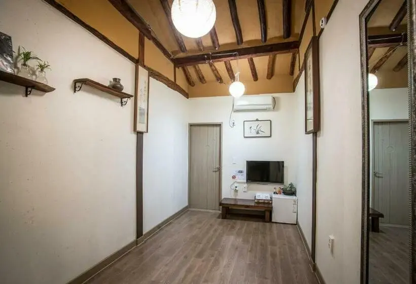 スタンダード４人部屋, Hanok Story Guesthouse